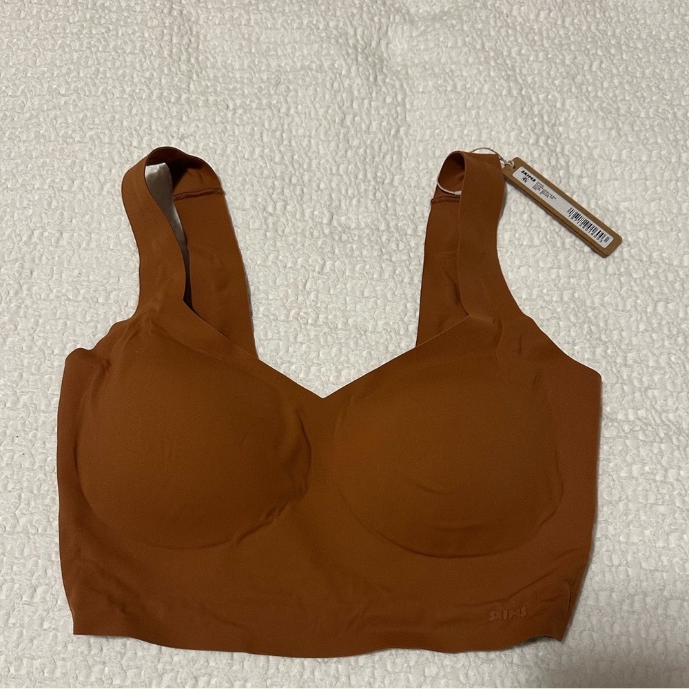 Brand new skims bra